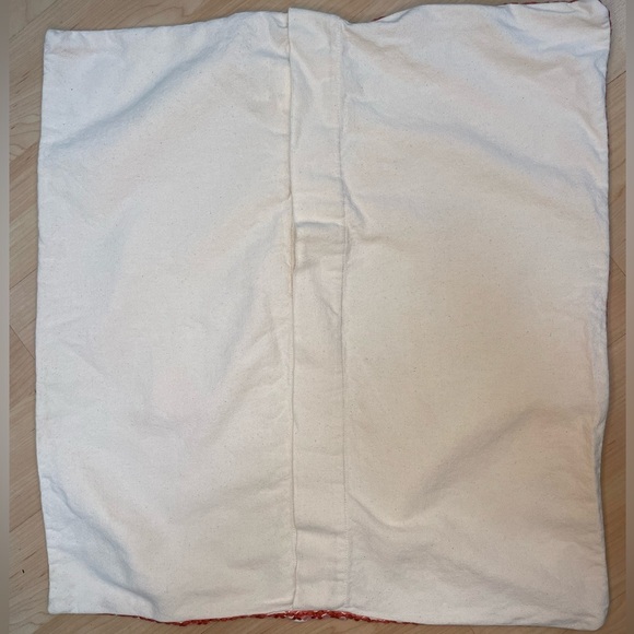 Pottery Barn Medallion Embroidered/Embellished Pillow Cover Coral 24 Inch - Picture 5 of 9